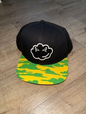 Cloud kickers Black Snapback Hat with Green & Yellow Camouflage Brim